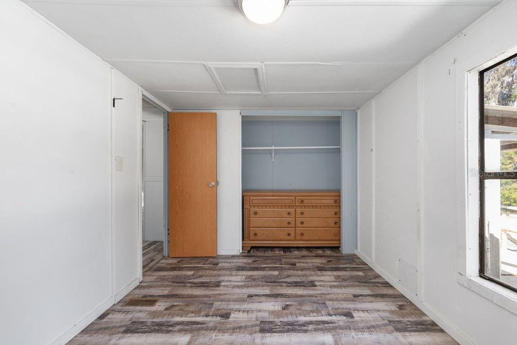 WOODS & LAKES - Residential