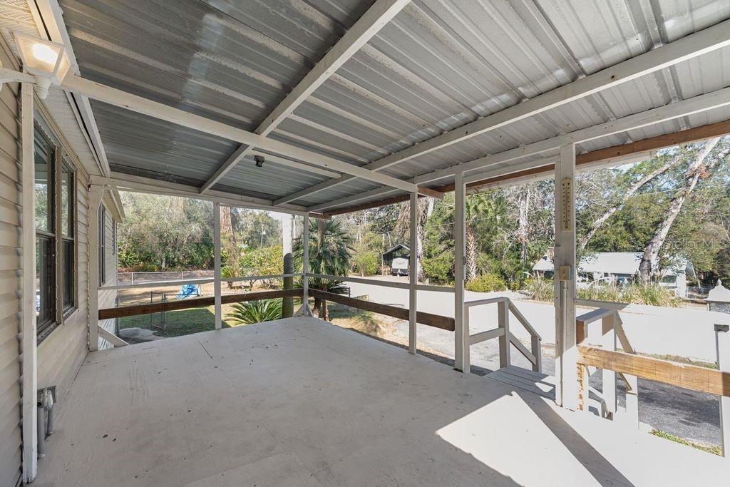 WOODS & LAKES - Residential