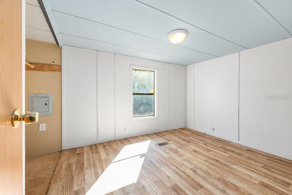 WOODS & LAKES - Residential