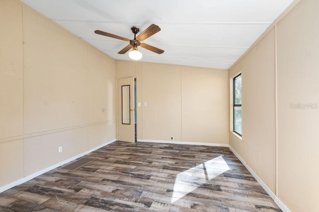 WOODS & LAKES - Residential