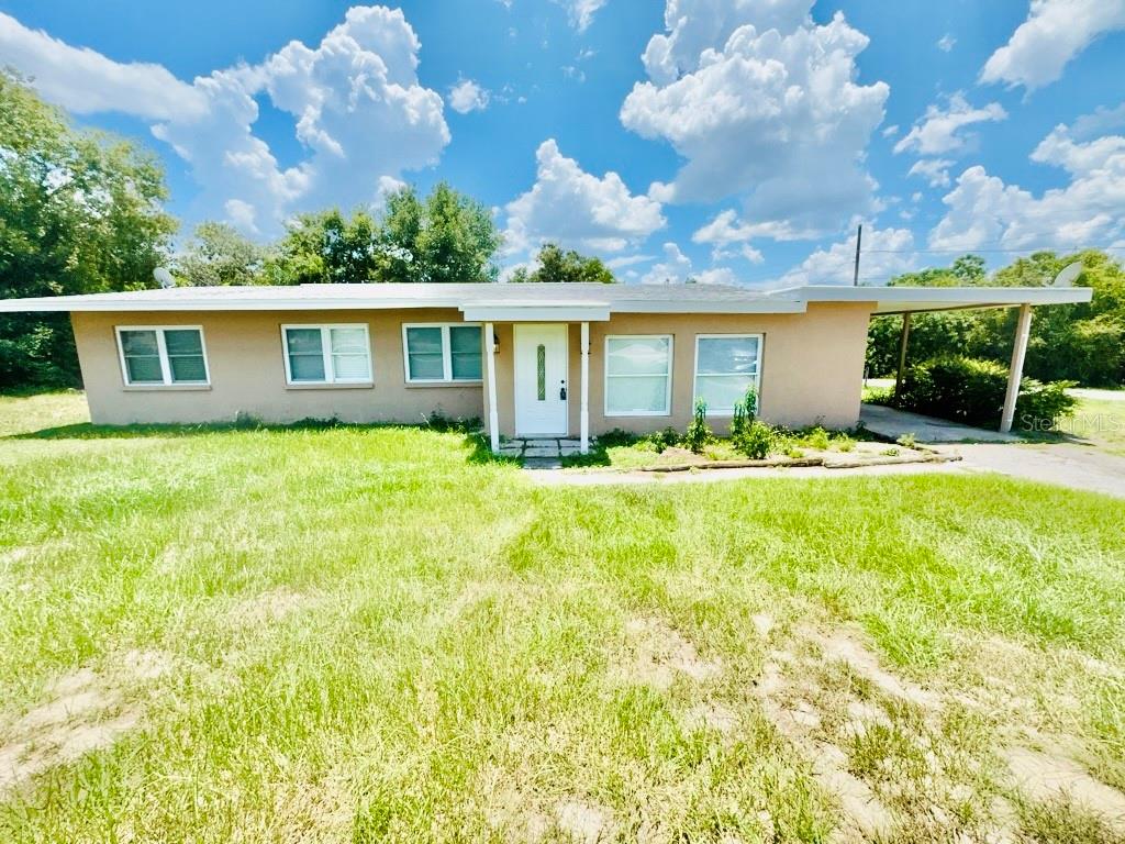 Tucked into a quiet Lake Placid neighborhood, this freshly prepped 2-bedroom, 2-bath home offers comfort, convenience, and space to unwind. Enjoy meals in a bright dining area, cook in a full kitchen equipped with an oven, microwave, and tackle laundry with your own washer and dryer already installed. The master suite includes a private bathroom, and both bedrooms feature ceiling fans and window coverings for comfort year-round.
Step out to your screened-in patio—perfect for a breezy Florida evening—and take advantage of the carport closet for bonus storage. A private driveway makes parking easy, and central HVAC keeps the whole home cool.
Location Highlights
Education: Lake Placid Elementary & Middle nearby, South Florida State College
Entertainment: Short drive to downtown shops, local diners, and Lake June
Healthcare: AdventHealth Lake Placid less than 10 mins away, Publix Pharmacy,Walgreens Pharmacy, CVS Pharmacy
Recreation: Surrounded by fishing lakes, parks, and trails, Camp Cloverleaf 4-H, Lake June Park and H.L. Bishop Park
Shopping: Publix, Walmart, and local markets close by