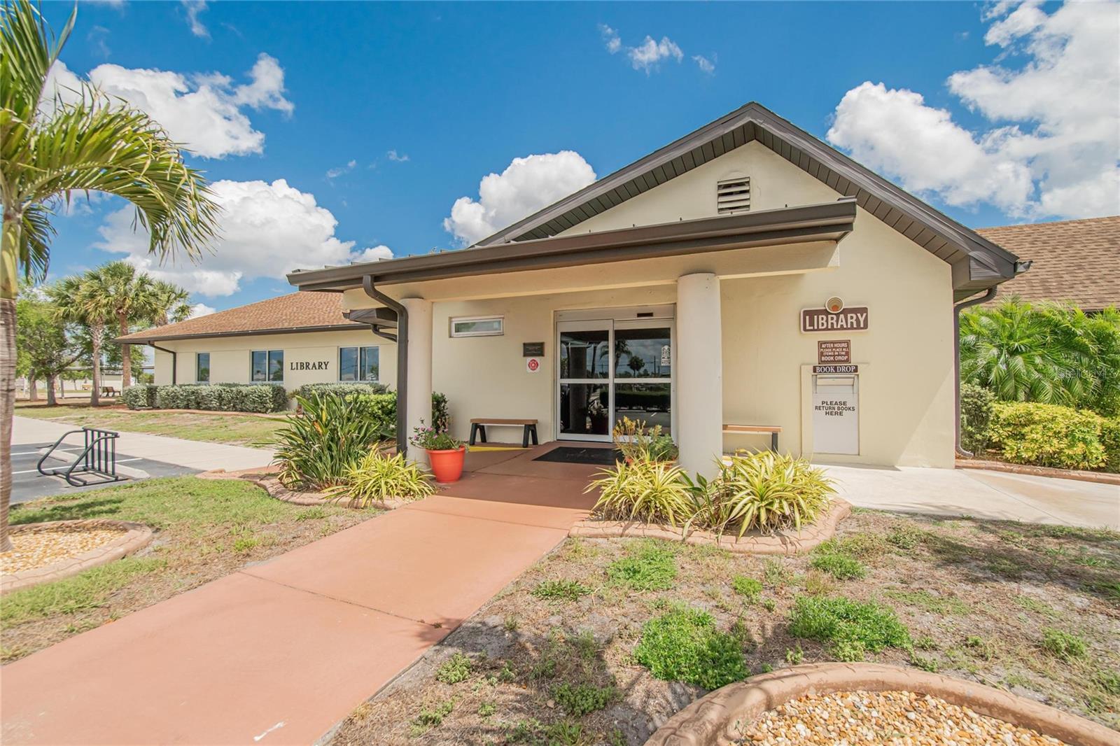 DEL WEBBS SUN CITY FLORIDA UN - Residential