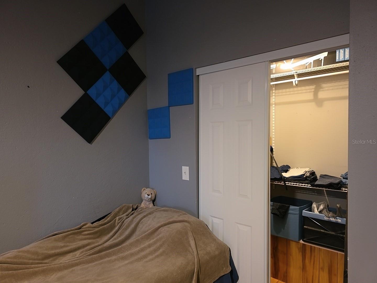 SWEETWATER TWNHM CONDO PH1 - Residential