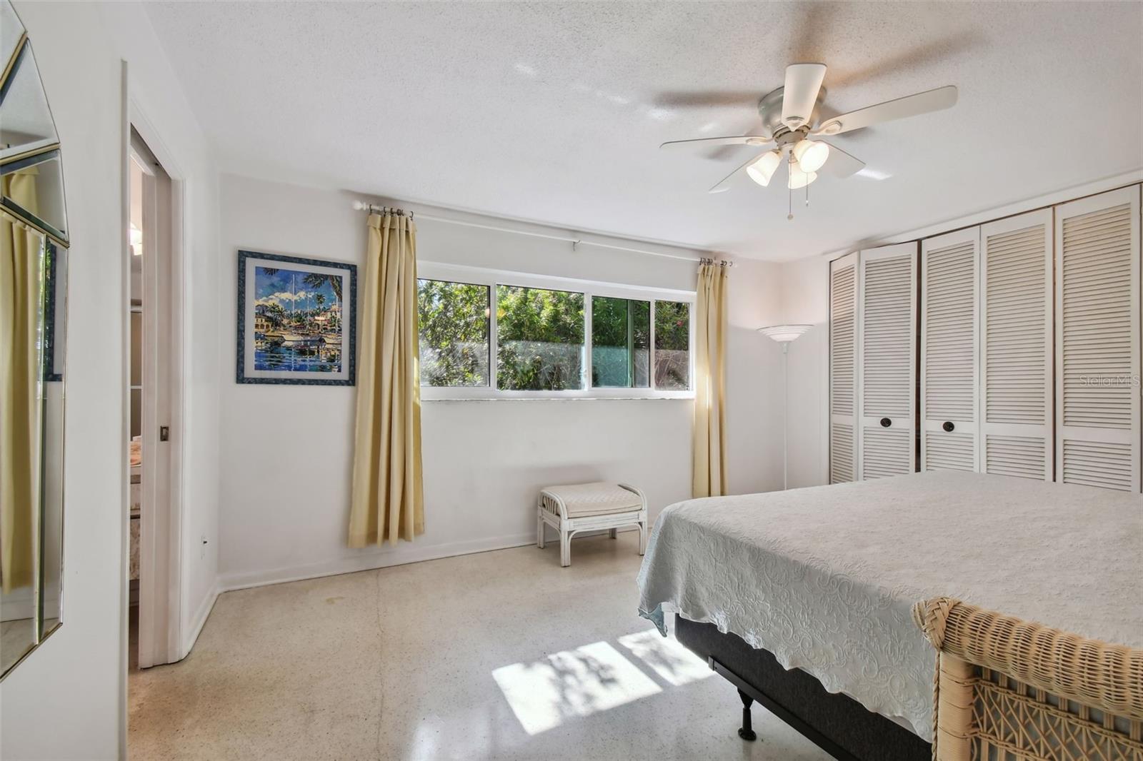 CAPRI ISLE - Residential