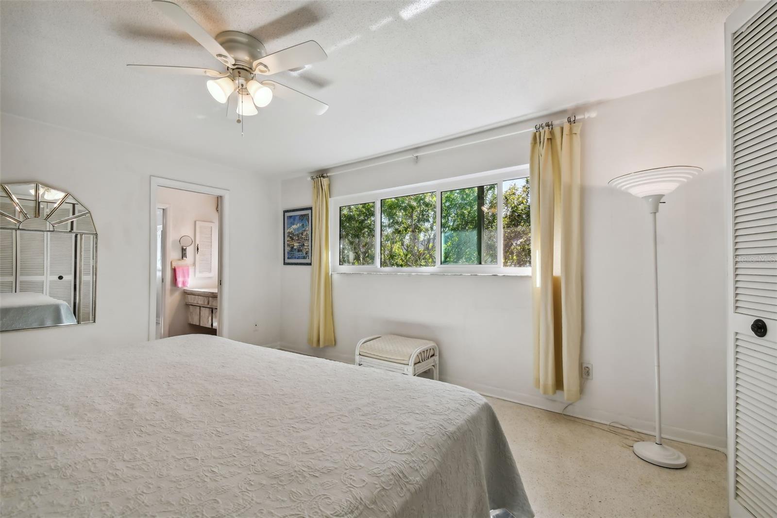 CAPRI ISLE - Residential