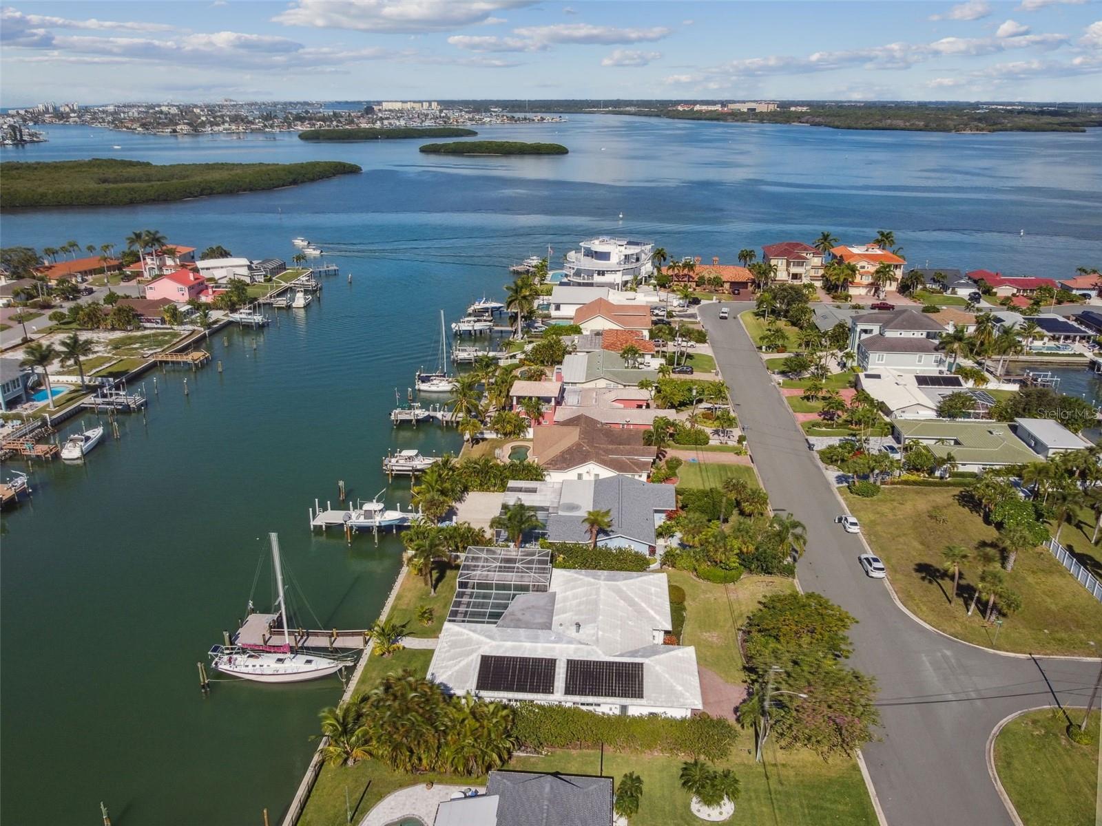 CAPRI ISLE - Residential