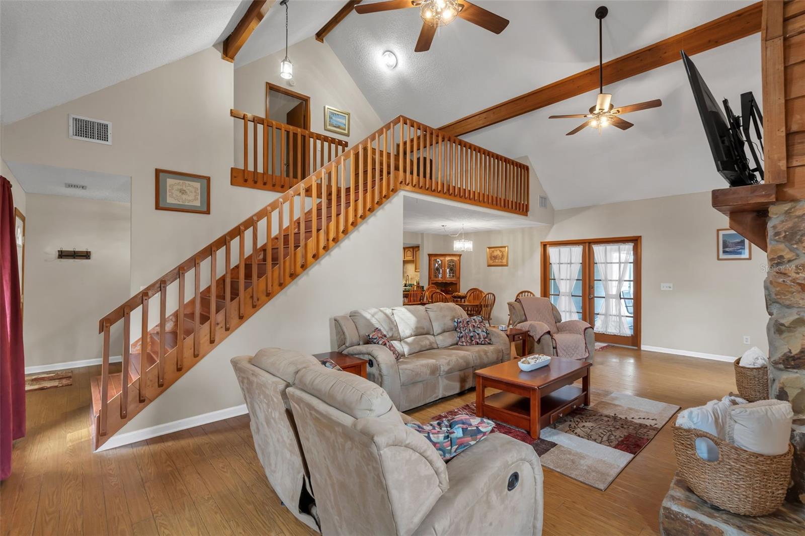 LAKE NELLIE SHORES - Residential