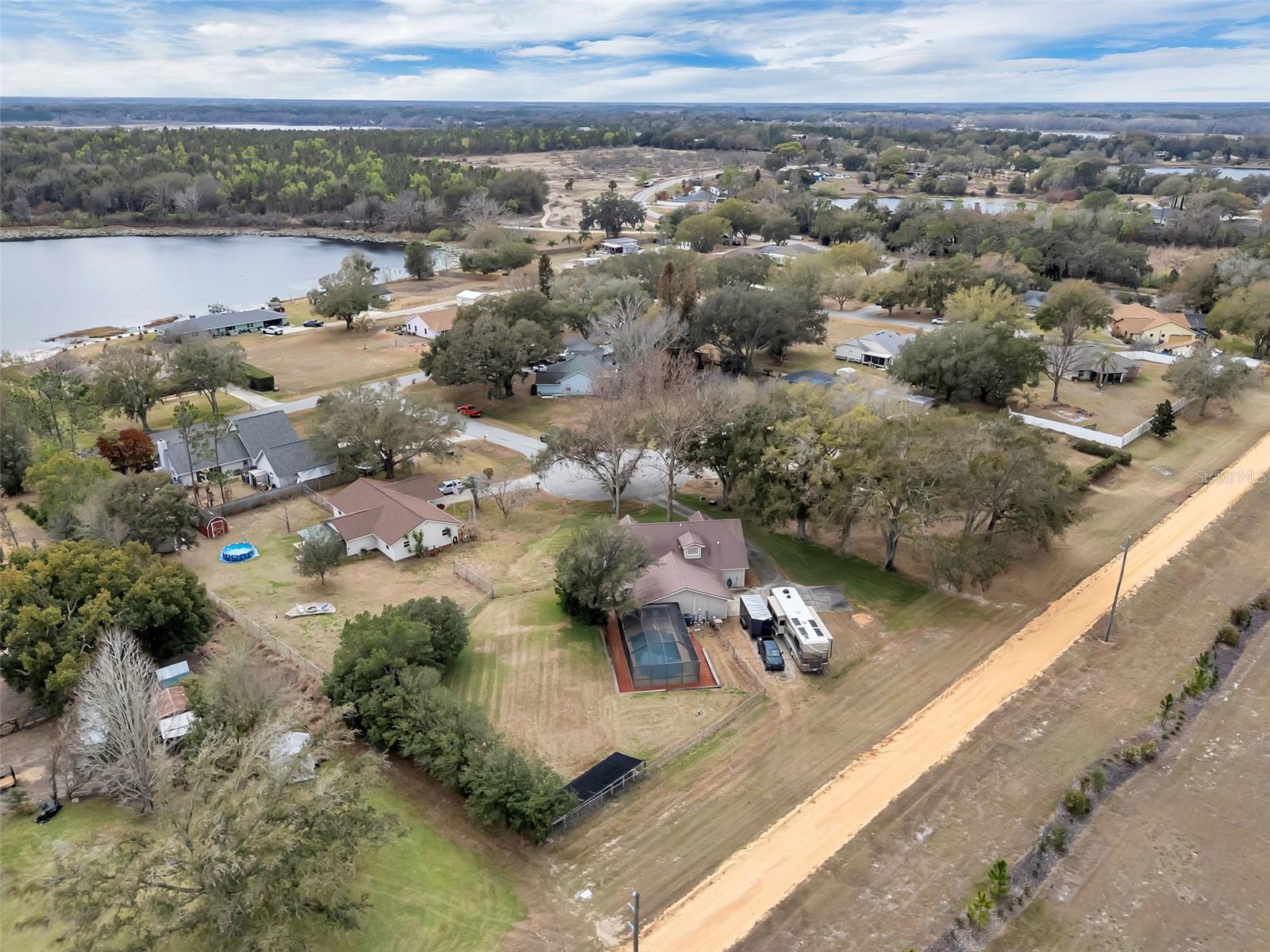 LAKE NELLIE SHORES - Residential