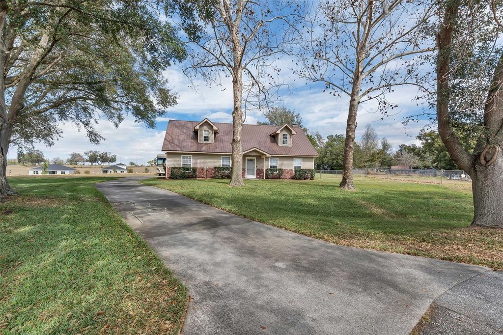 Photo of 9610 Nellie Hills Court, Clermont, FL 34711 (MLS # O6386189)