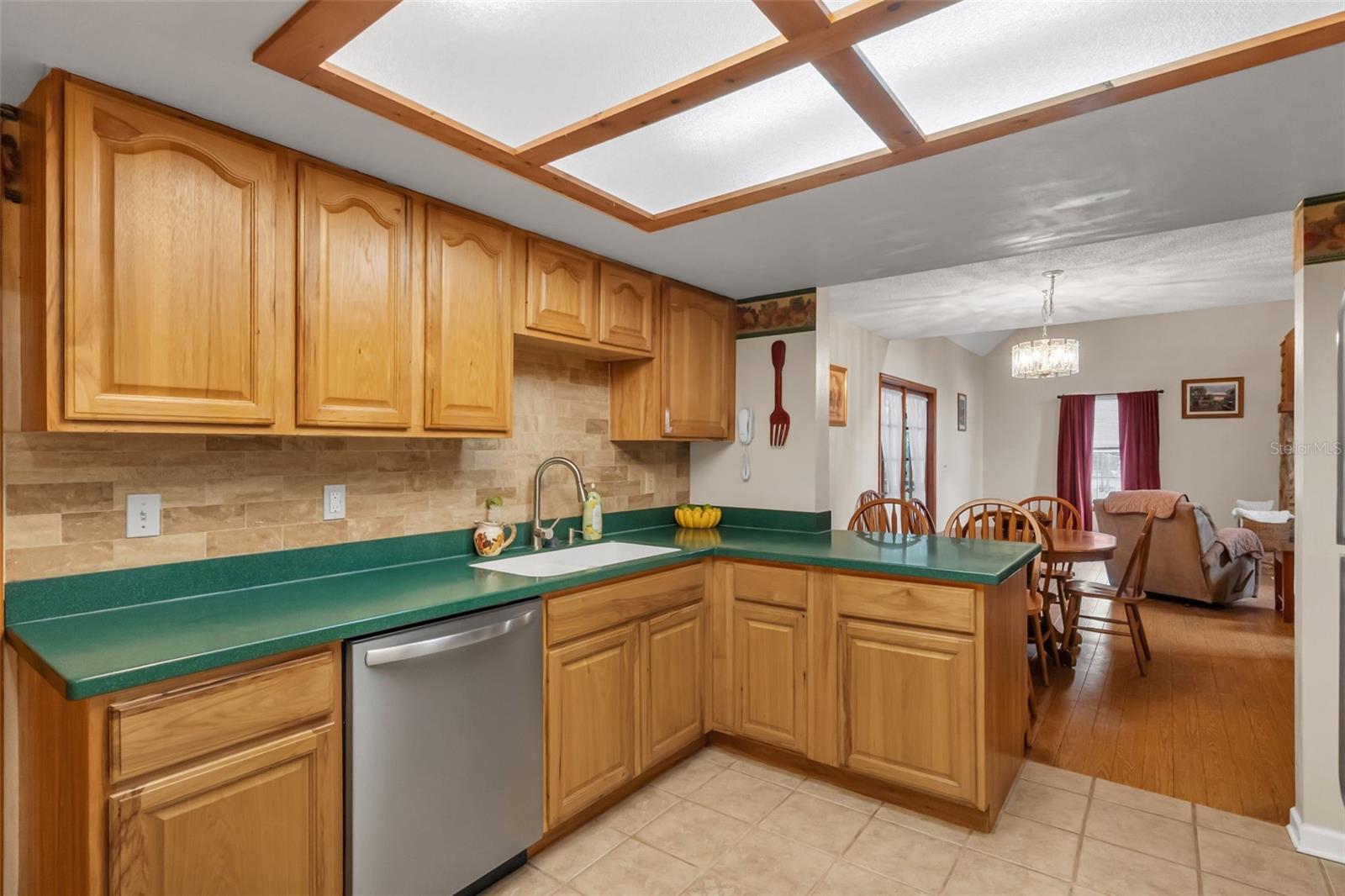 LAKE NELLIE SHORES - Residential