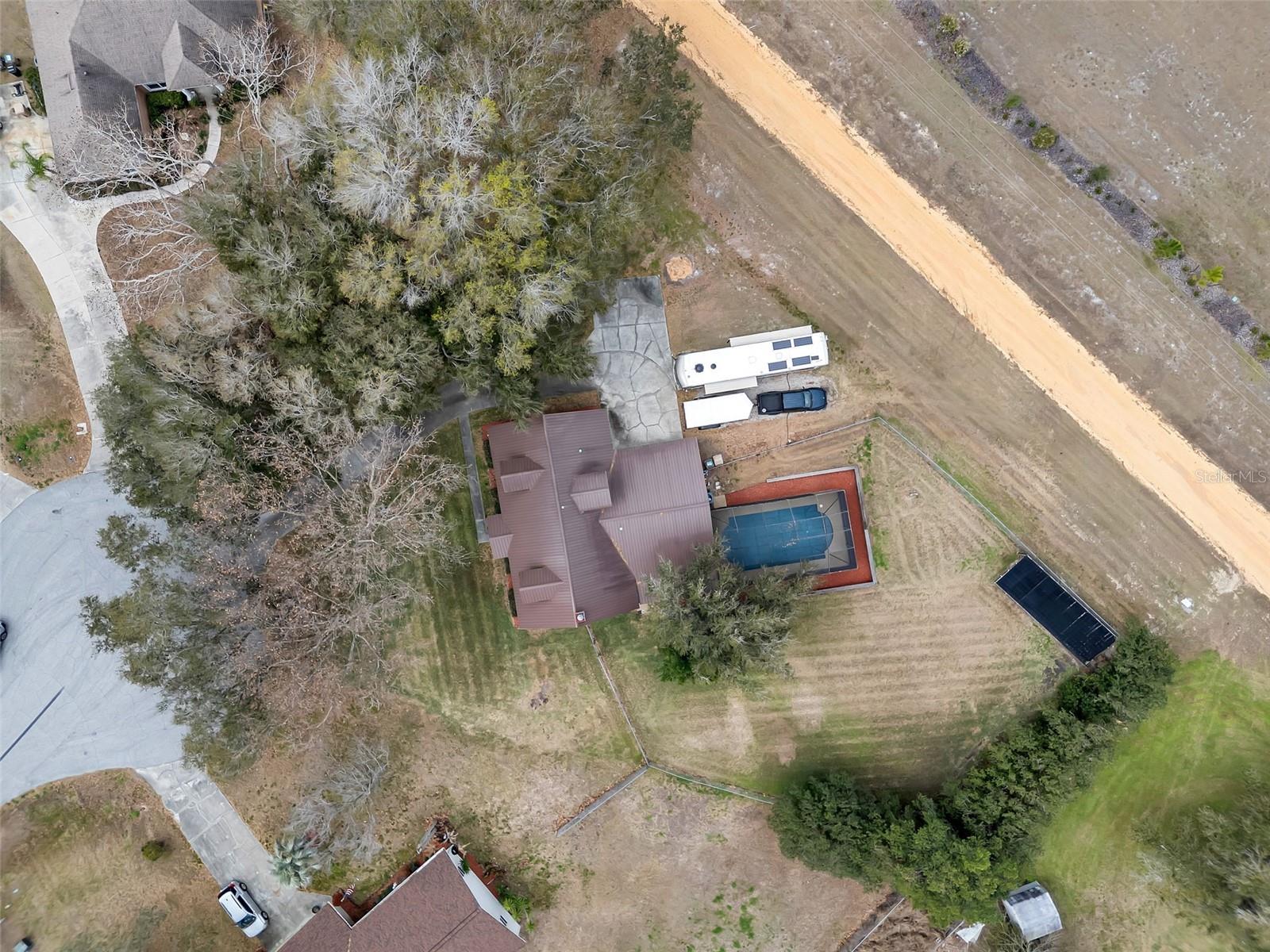 LAKE NELLIE SHORES - Residential