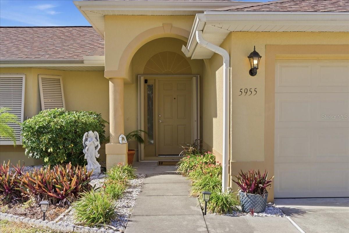 5955 FERENDINA STREET