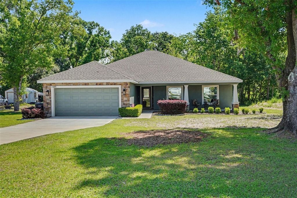 Photo of 7405 Park Byrd Road, Lakeland, FL 33810 (MLS # TB8499711)