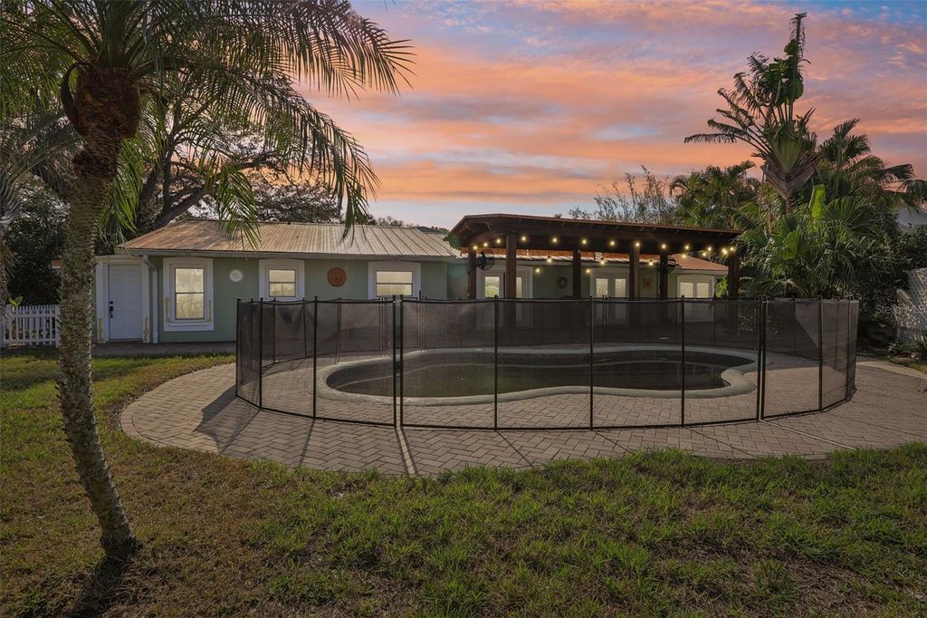 Photo of 4829 W San Miguel Street, Tampa, FL 33629 (MLS # TB8343328)