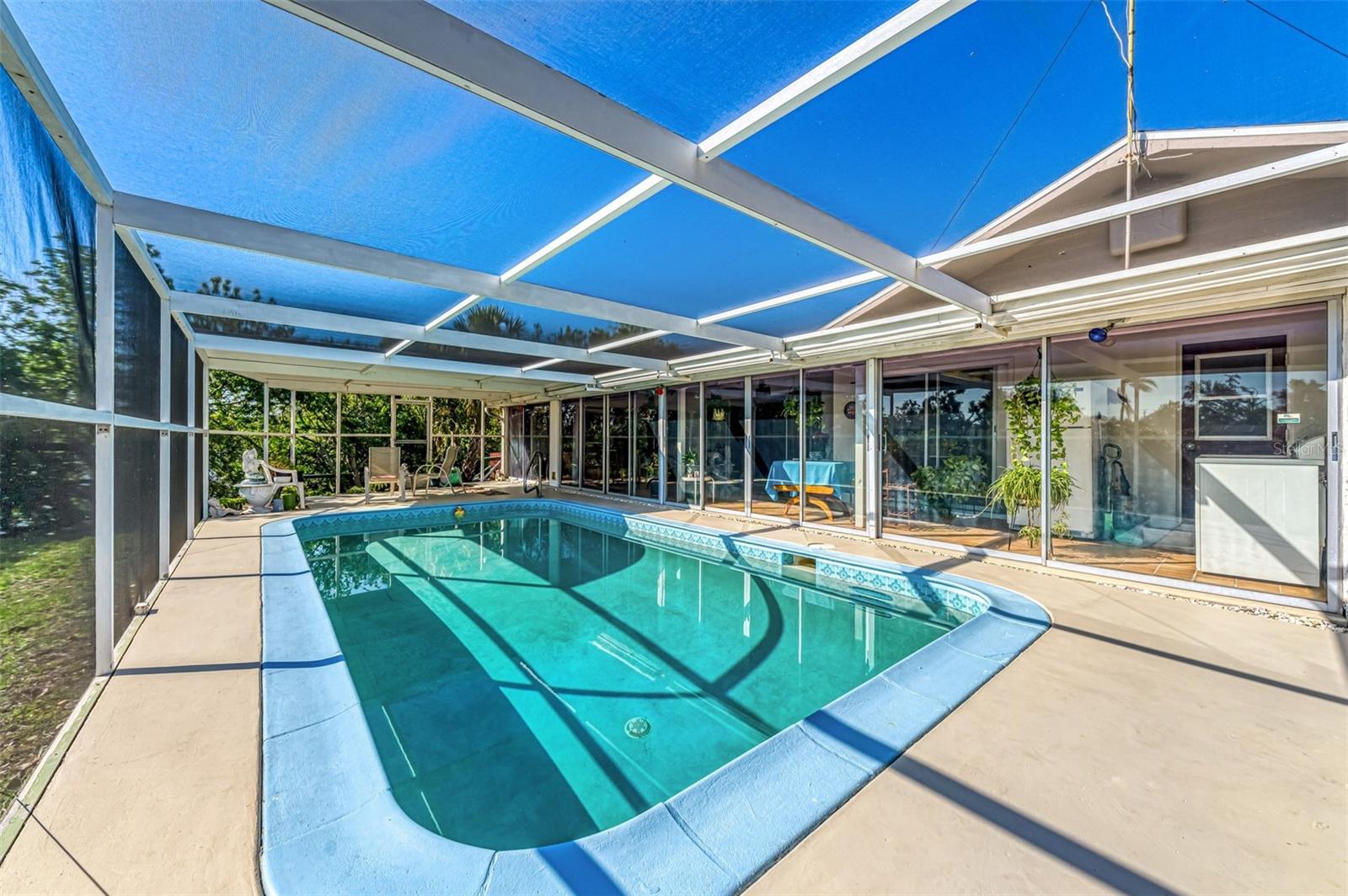 SHADOW LAKES - Residential