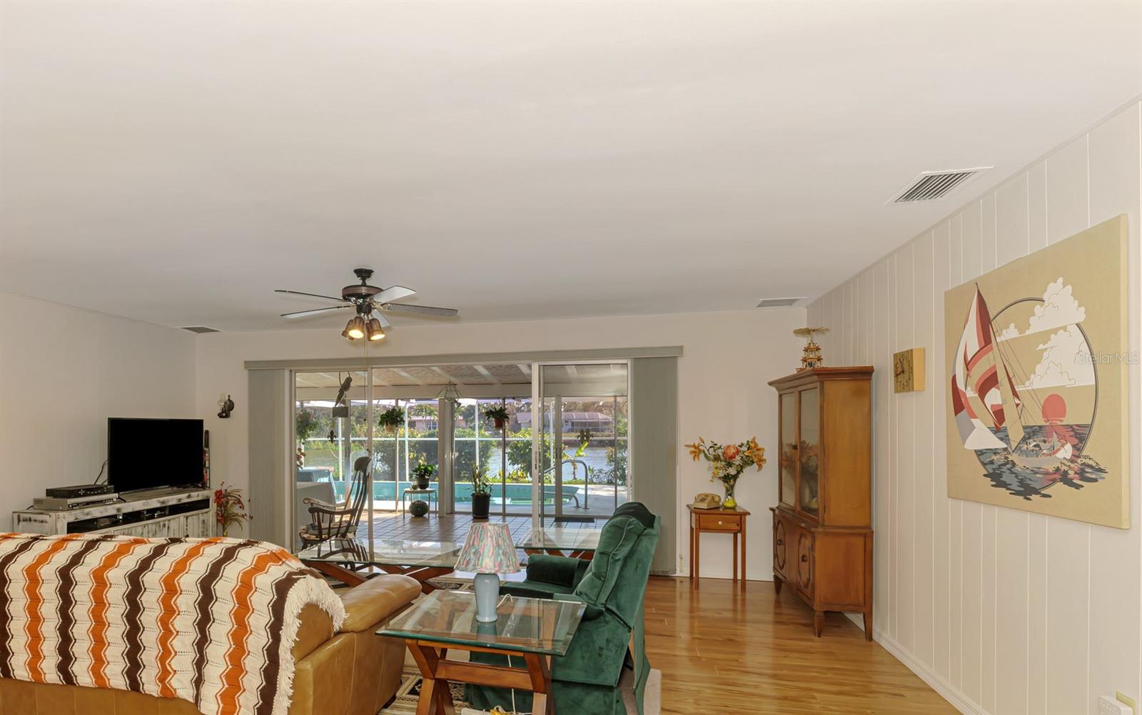 SHADOW LAKES - Residential