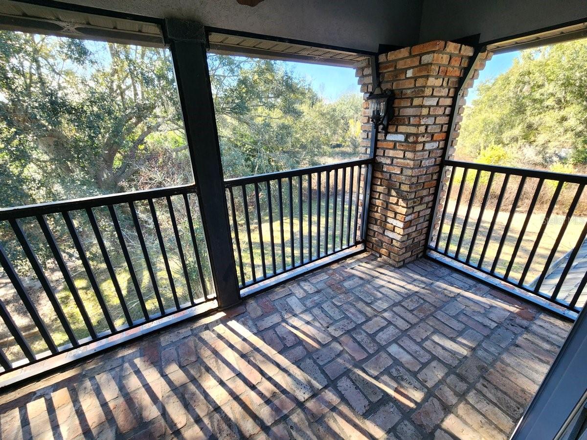 STONEGATE - Residential