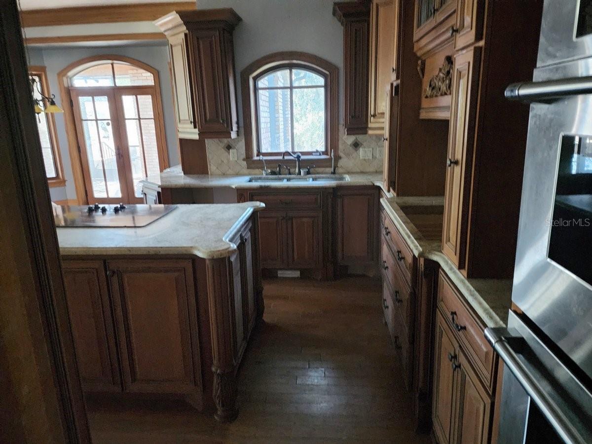 STONEGATE - Residential