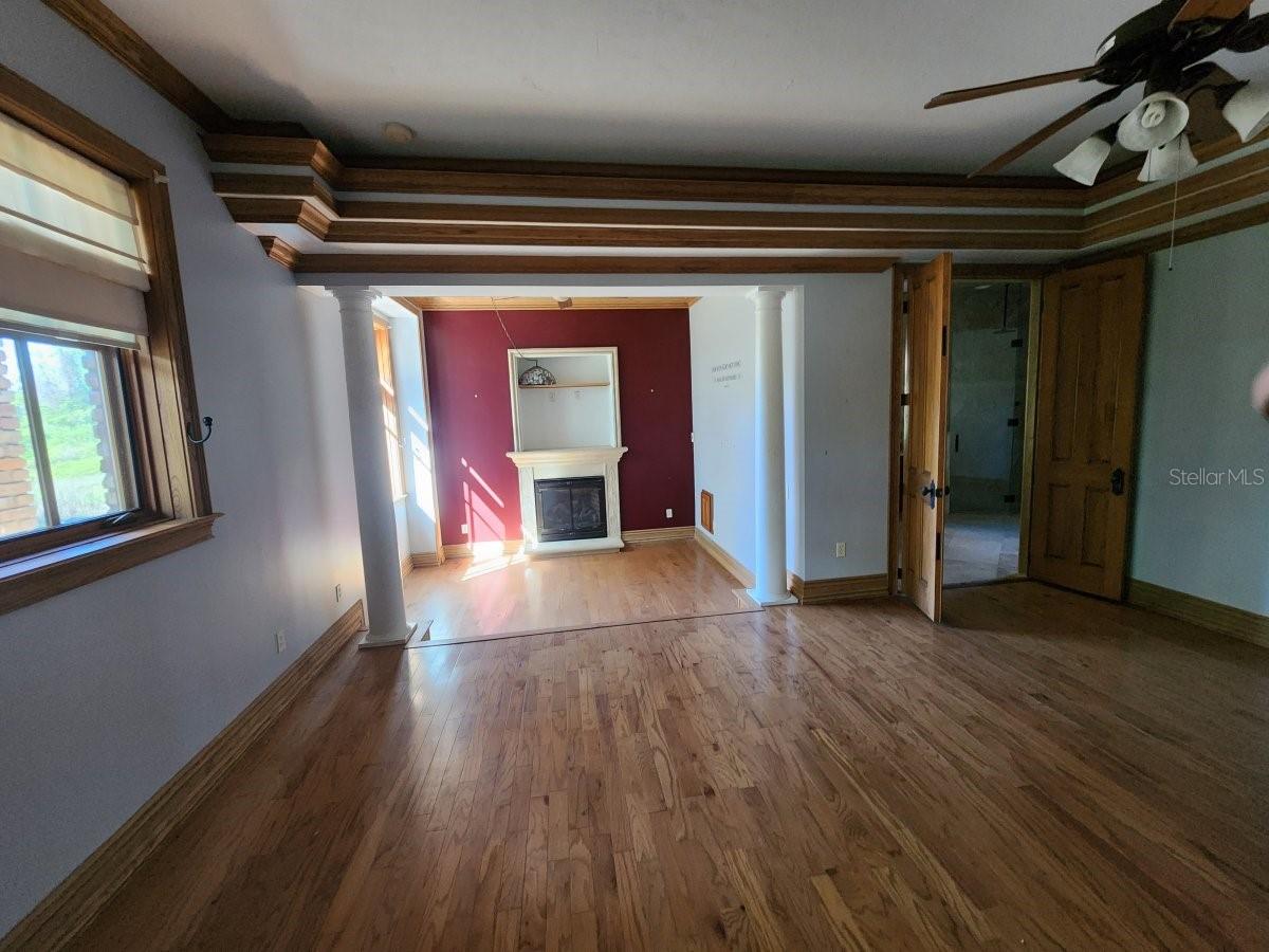 STONEGATE - Residential