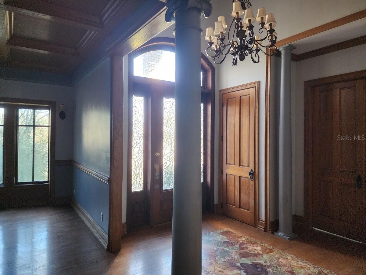 STONEGATE - Residential