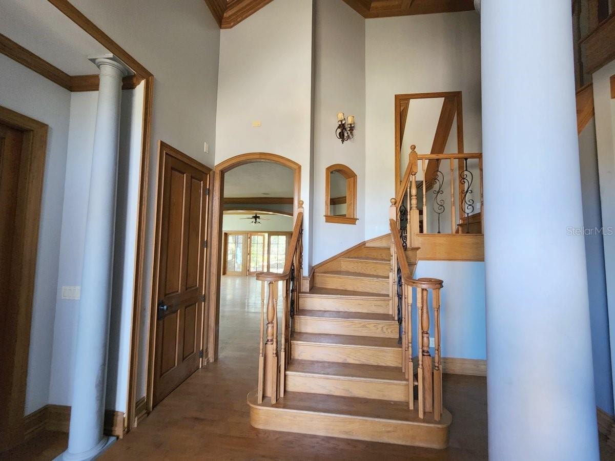 STONEGATE - Residential