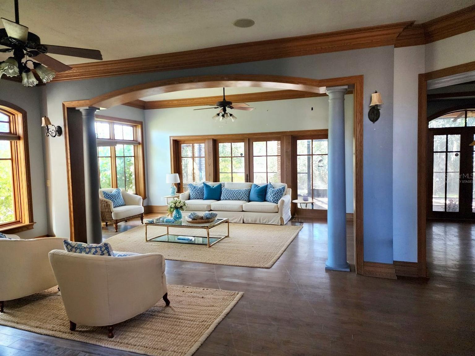 STONEGATE - Residential