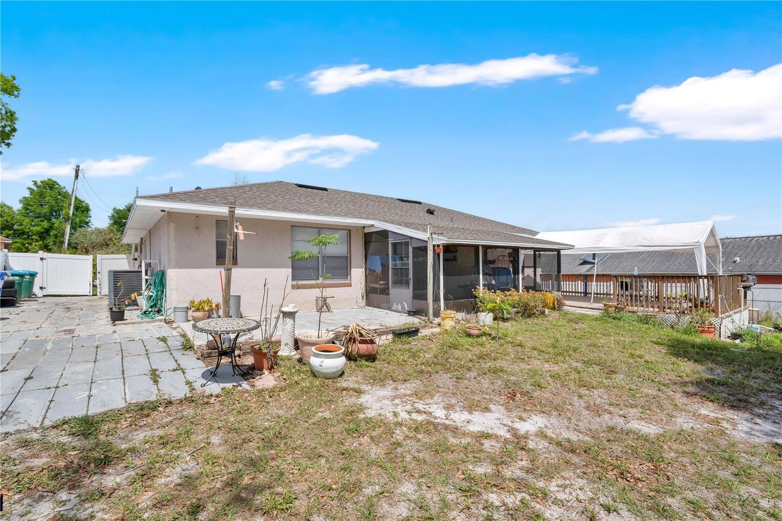 DELTONA LAKES UNIT 14 - Residential