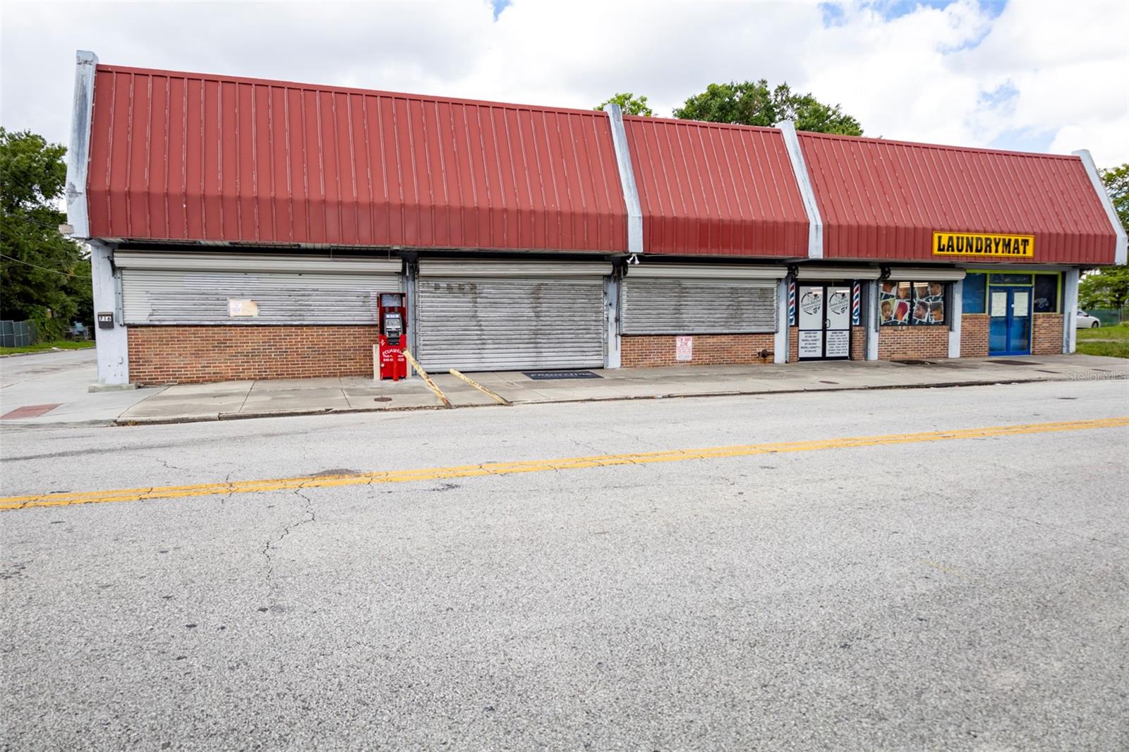 SUNSET PARK SUB - Commercial Sale