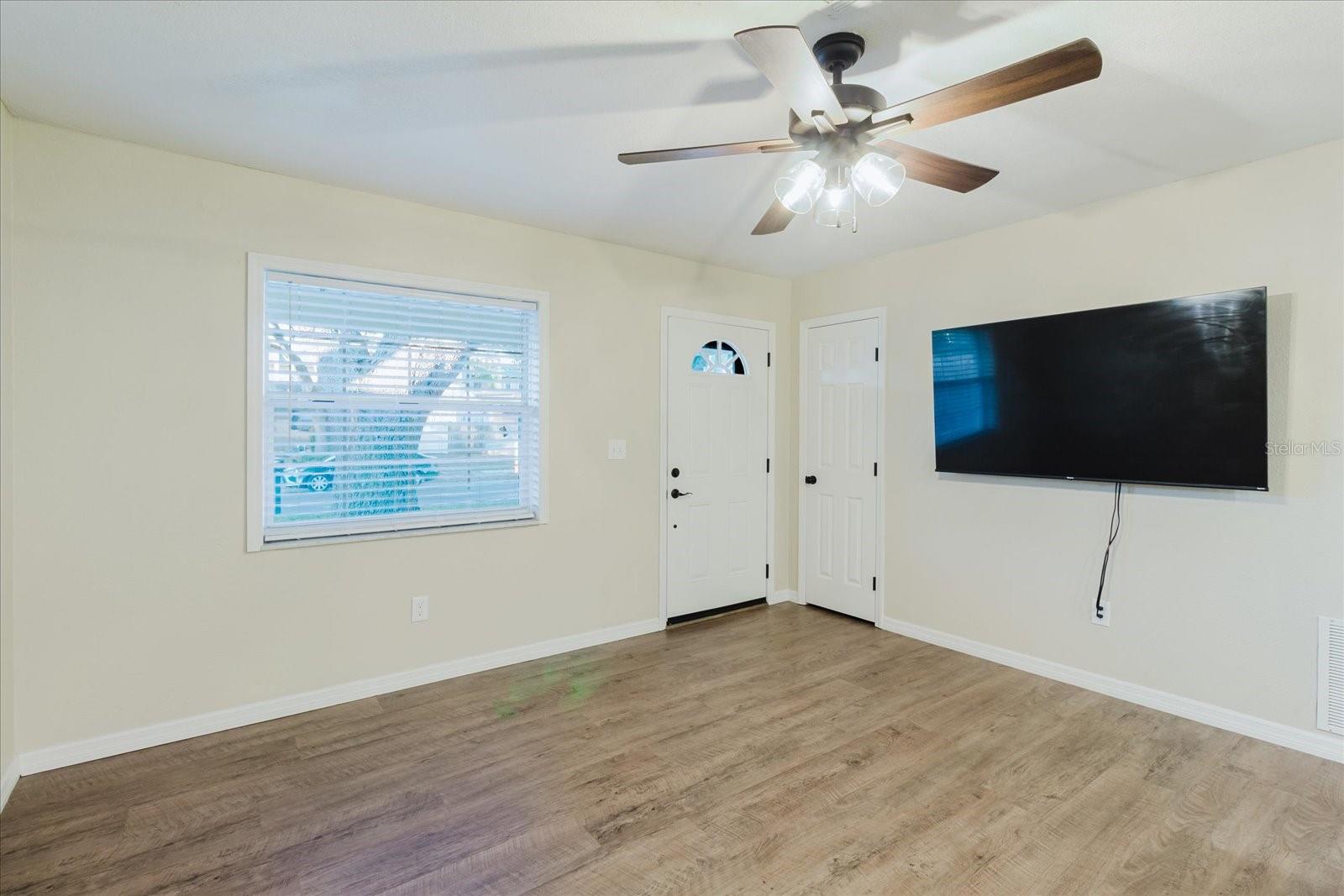 GLENNAIRE SUB - Residential