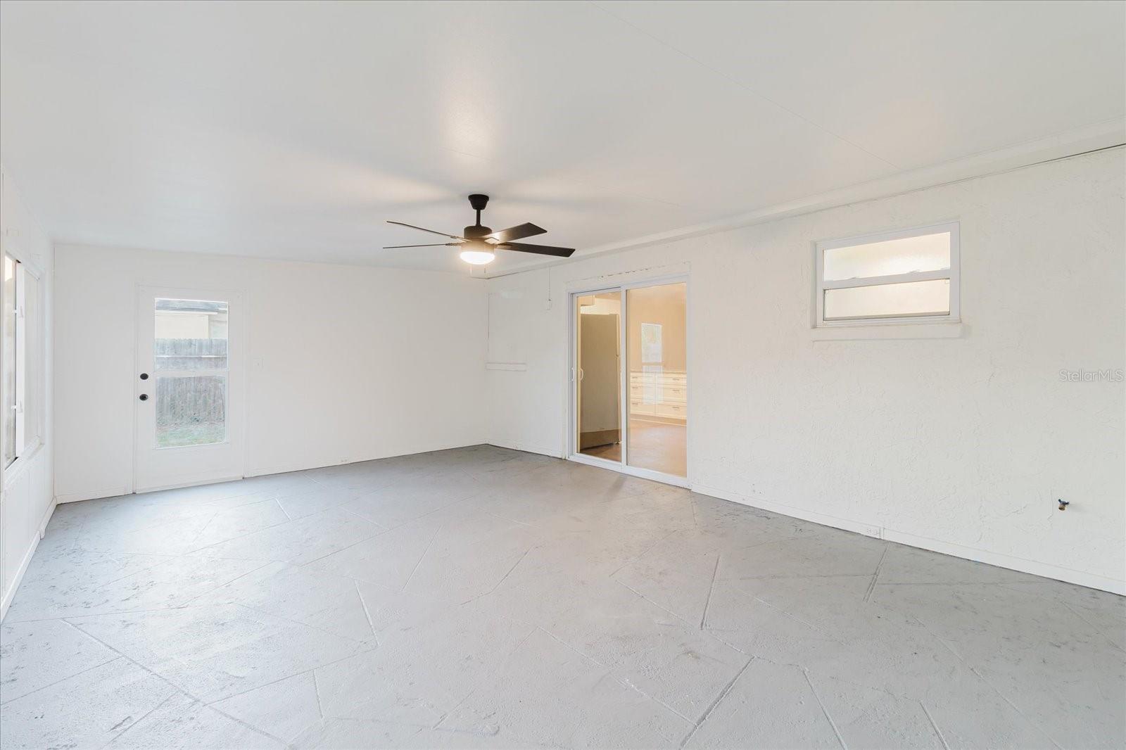 GLENNAIRE SUB - Residential