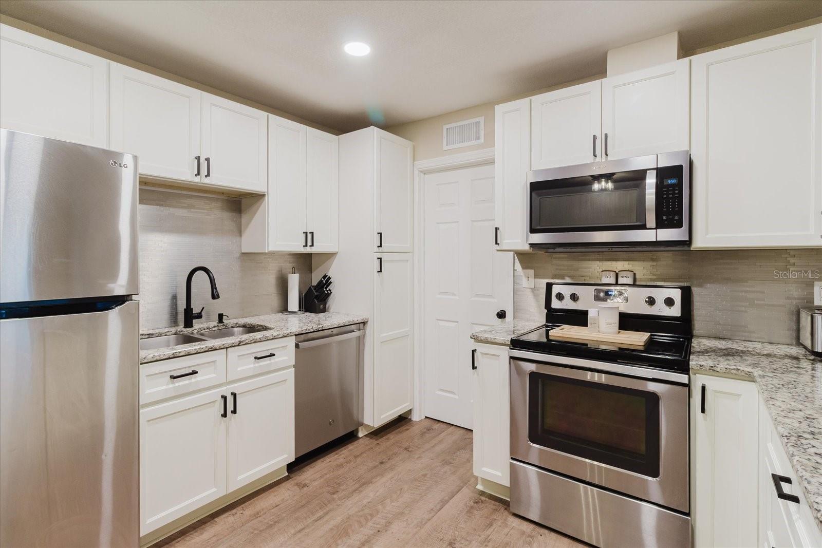 GLENNAIRE SUB - Residential