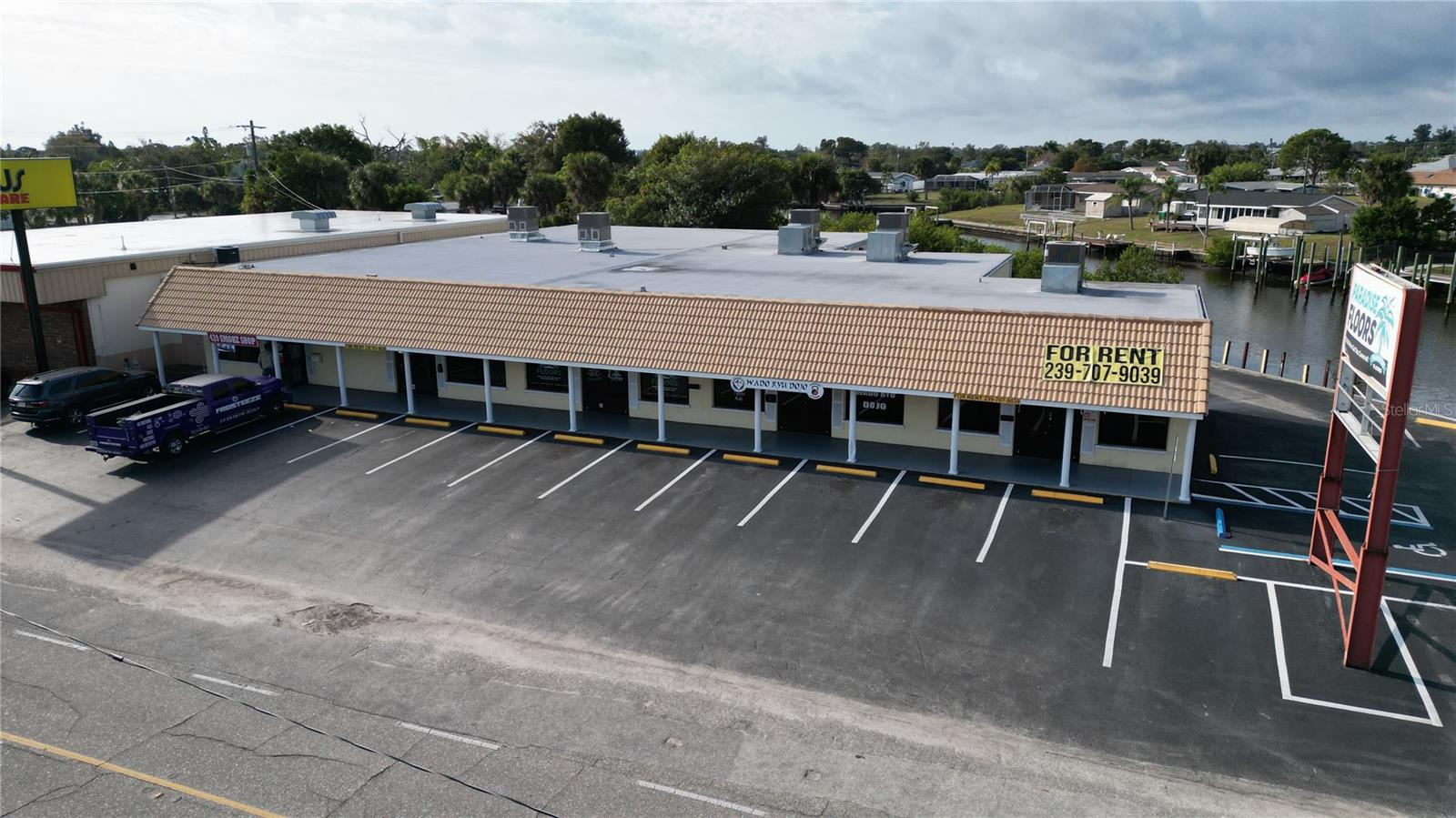 PORT CHARLOTTE SEC 003 - Commercial Sale
