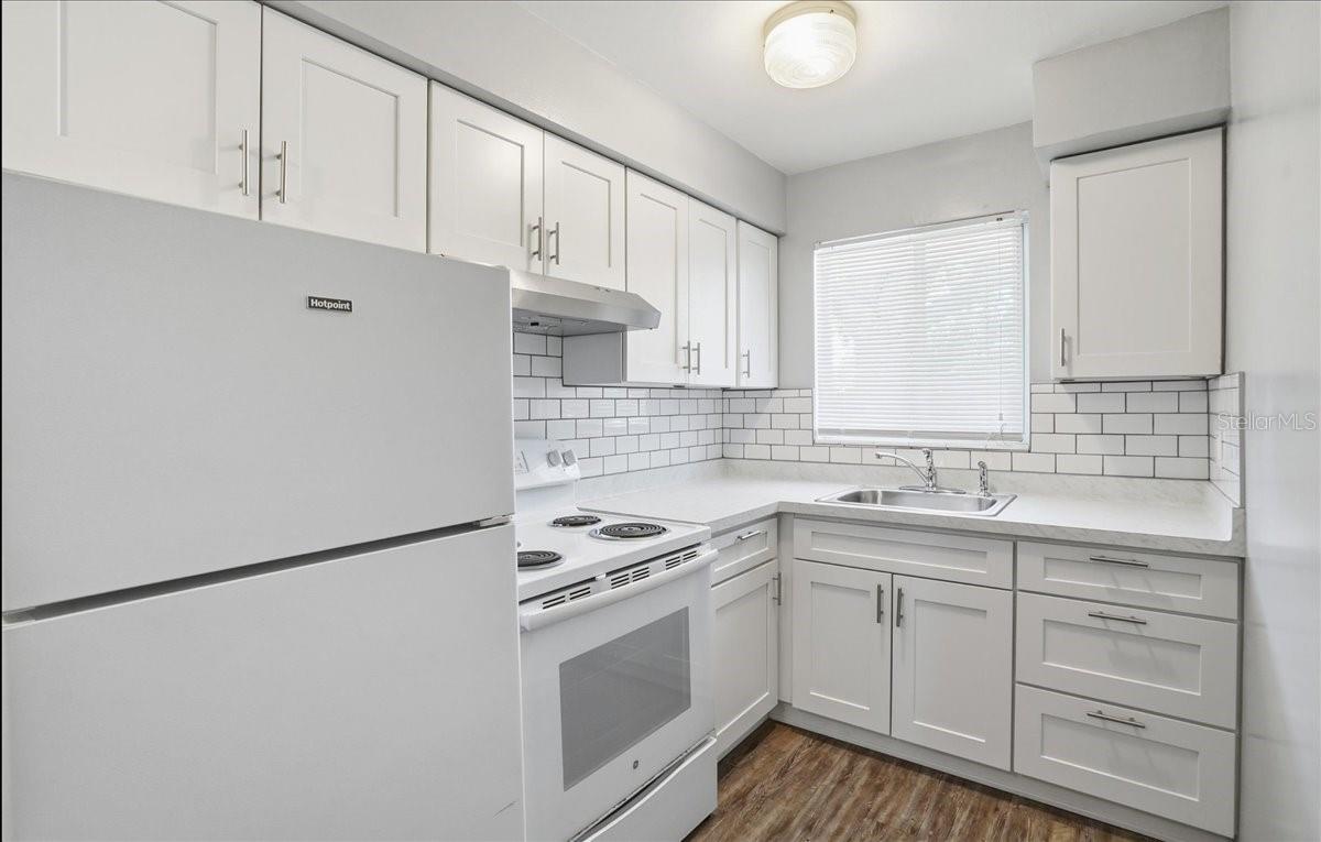 PASADENA PARK W A B REP - Residential Lease