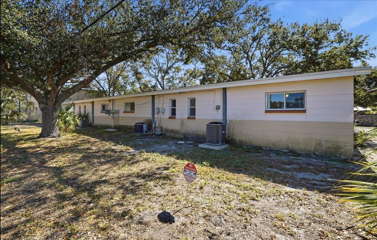 PASADENA PARK W A B REP - Residential Lease