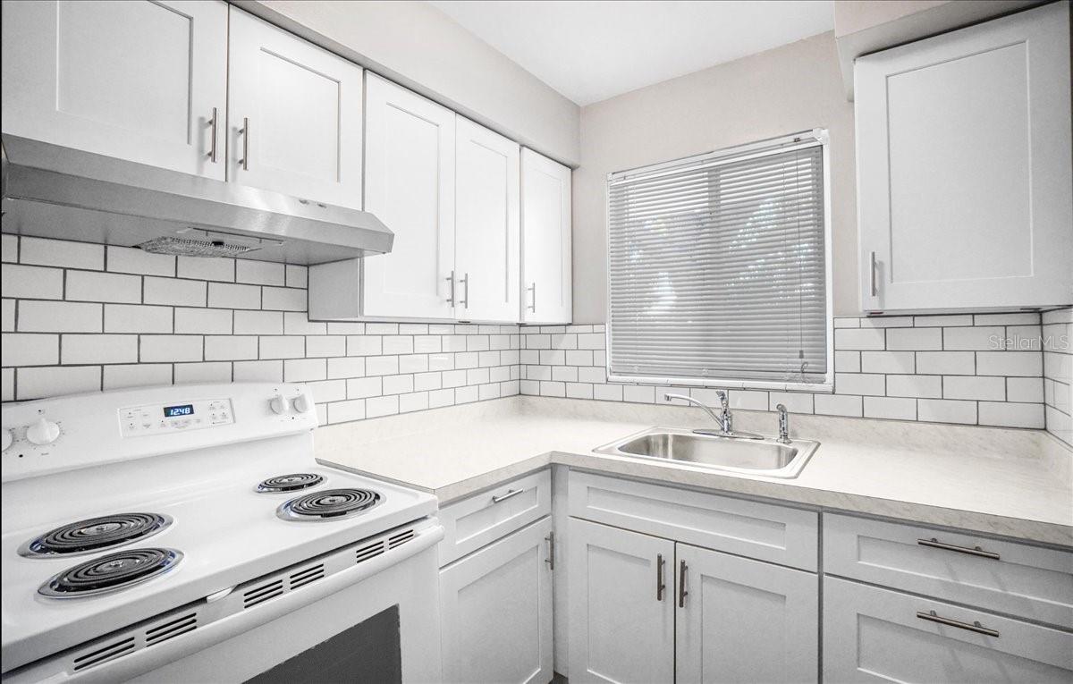 PASADENA PARK W A B REP - Residential Lease