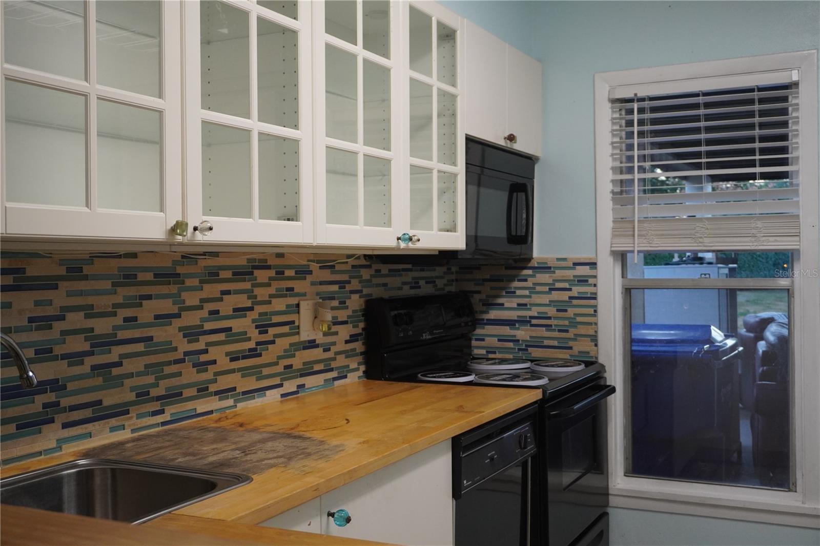 CASA LOMA CONDO - Residential