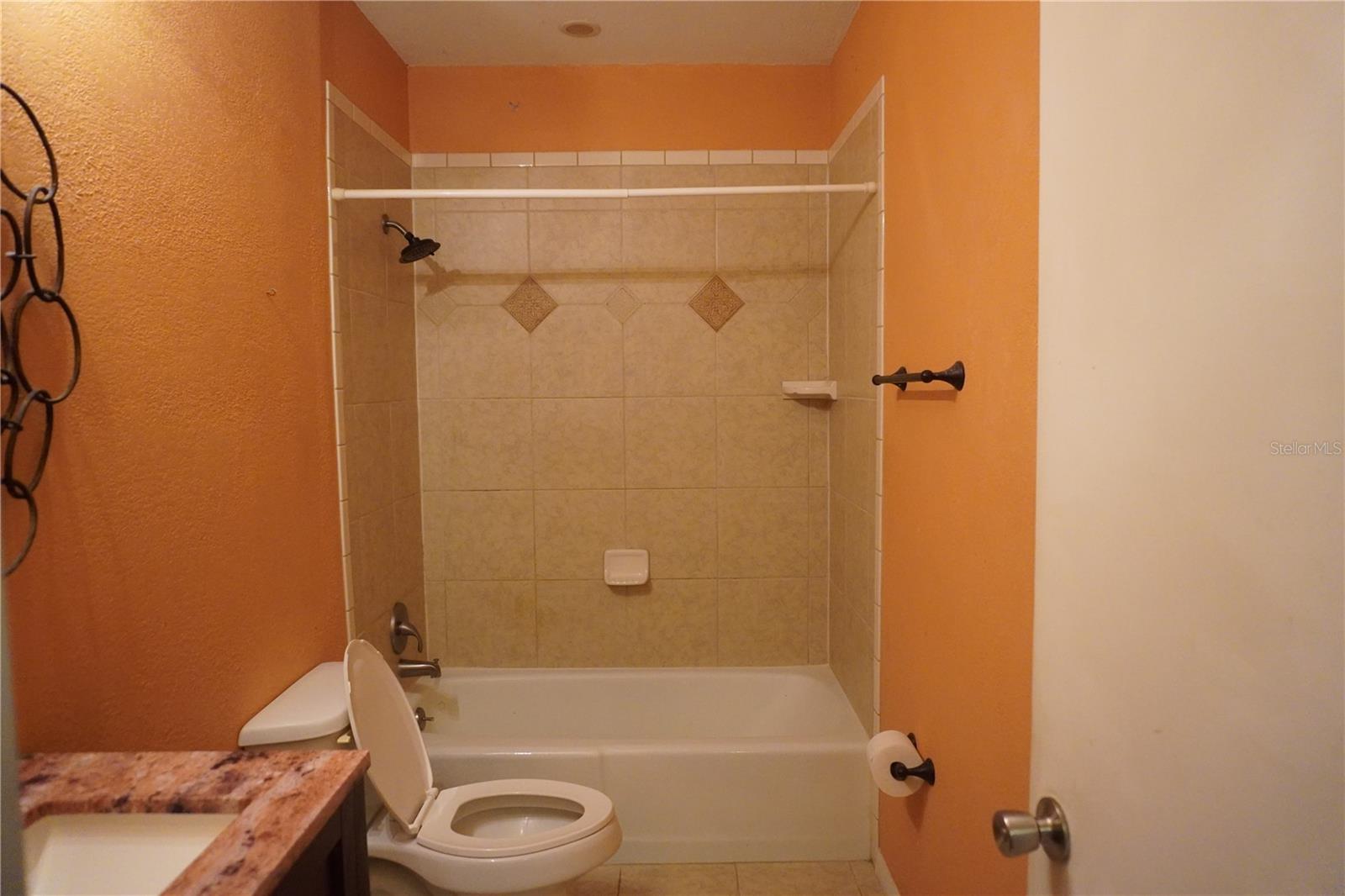 CASA LOMA CONDO - Residential