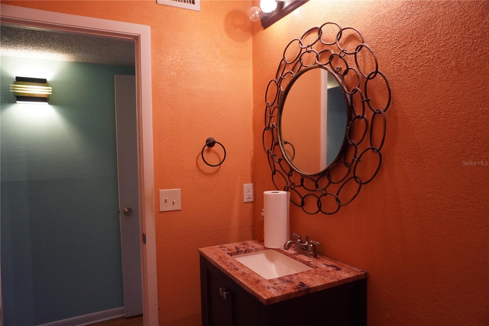 CASA LOMA CONDO - Residential