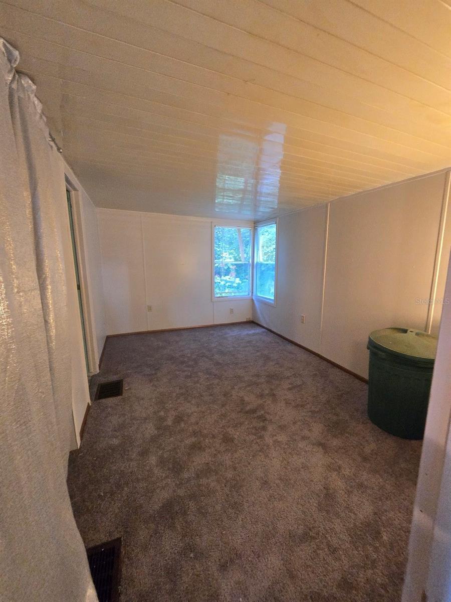 SILVER LAKES ACRES UN 02 - Residential