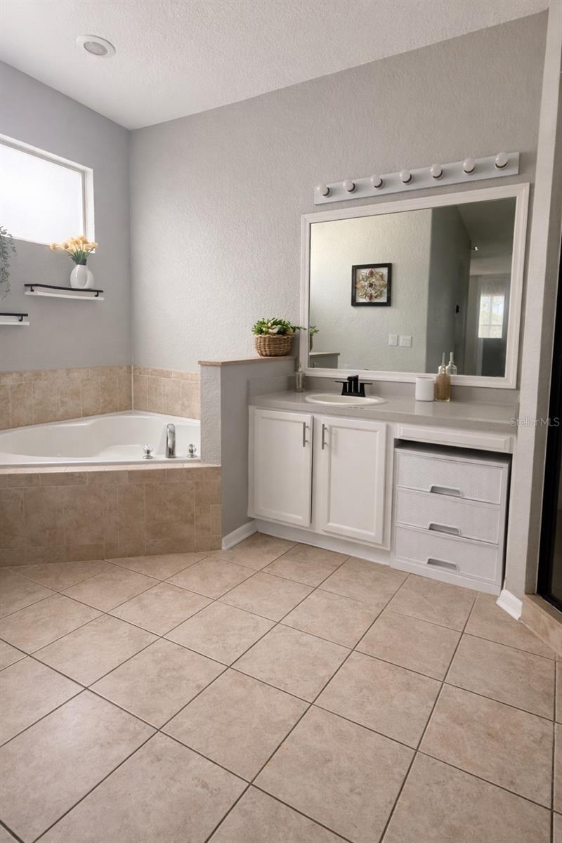 ROCKET CITY - Residential