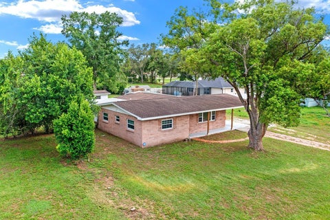 Photo of 231 Morningside Loop, Valrico, FL 33594 (MLS # TB8522160)
