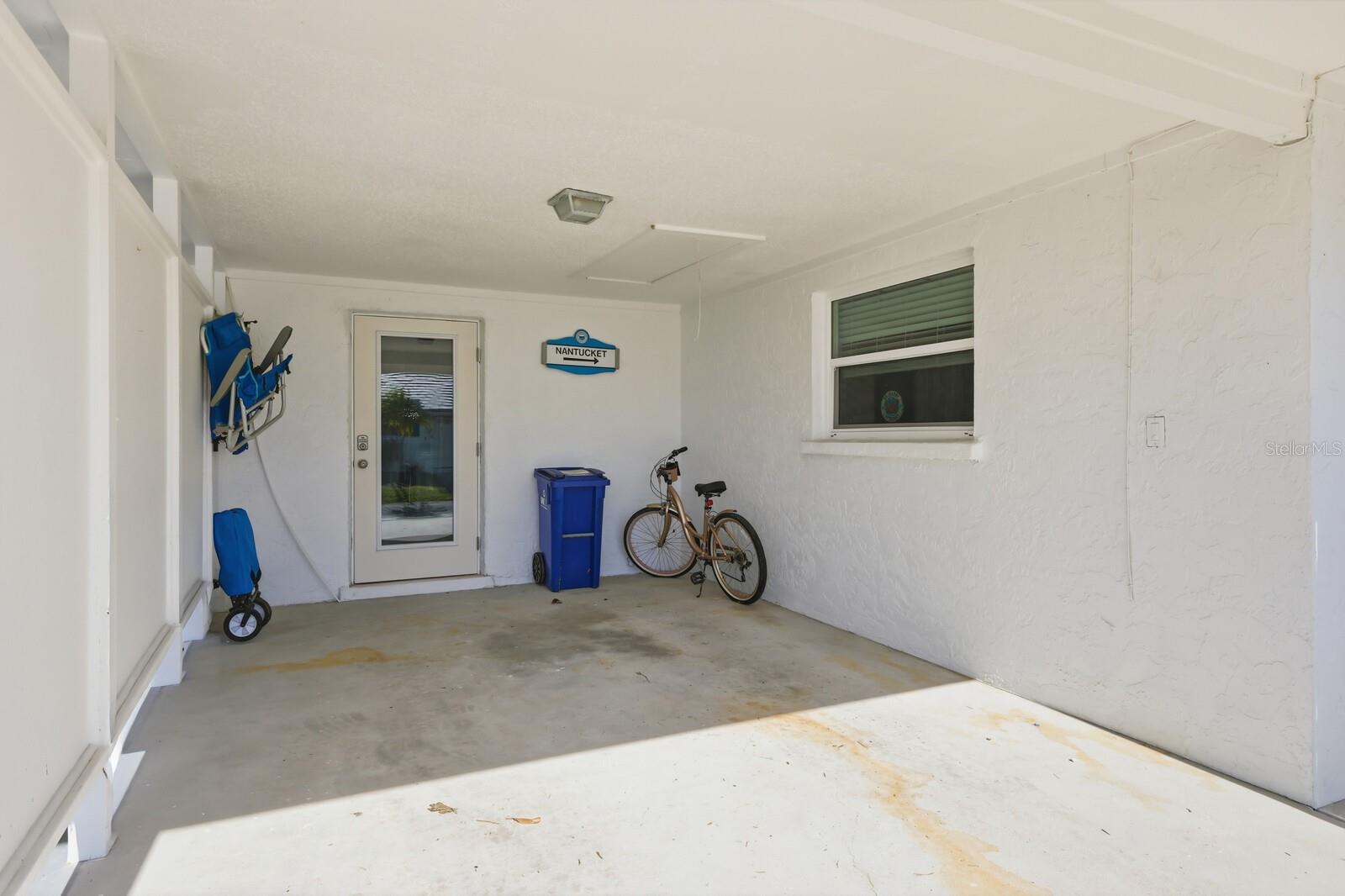 SPANISH MAIN YACHT CLUB CONDO - Residential Lease