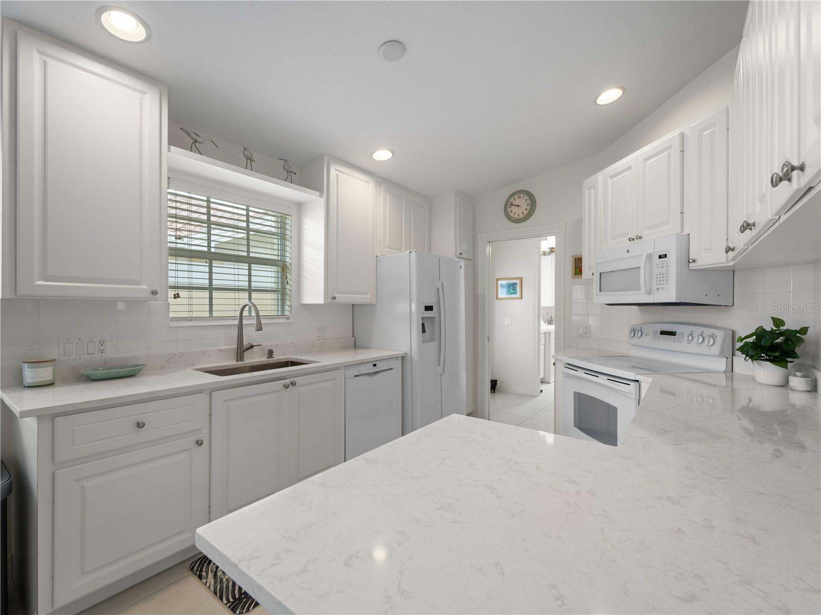 VILLAGEWALK - Residential