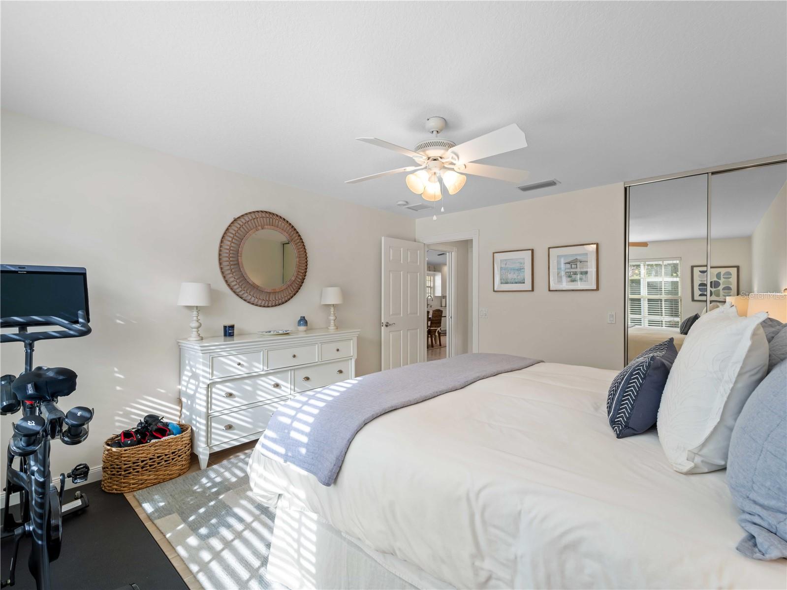 VILLAGEWALK - Residential