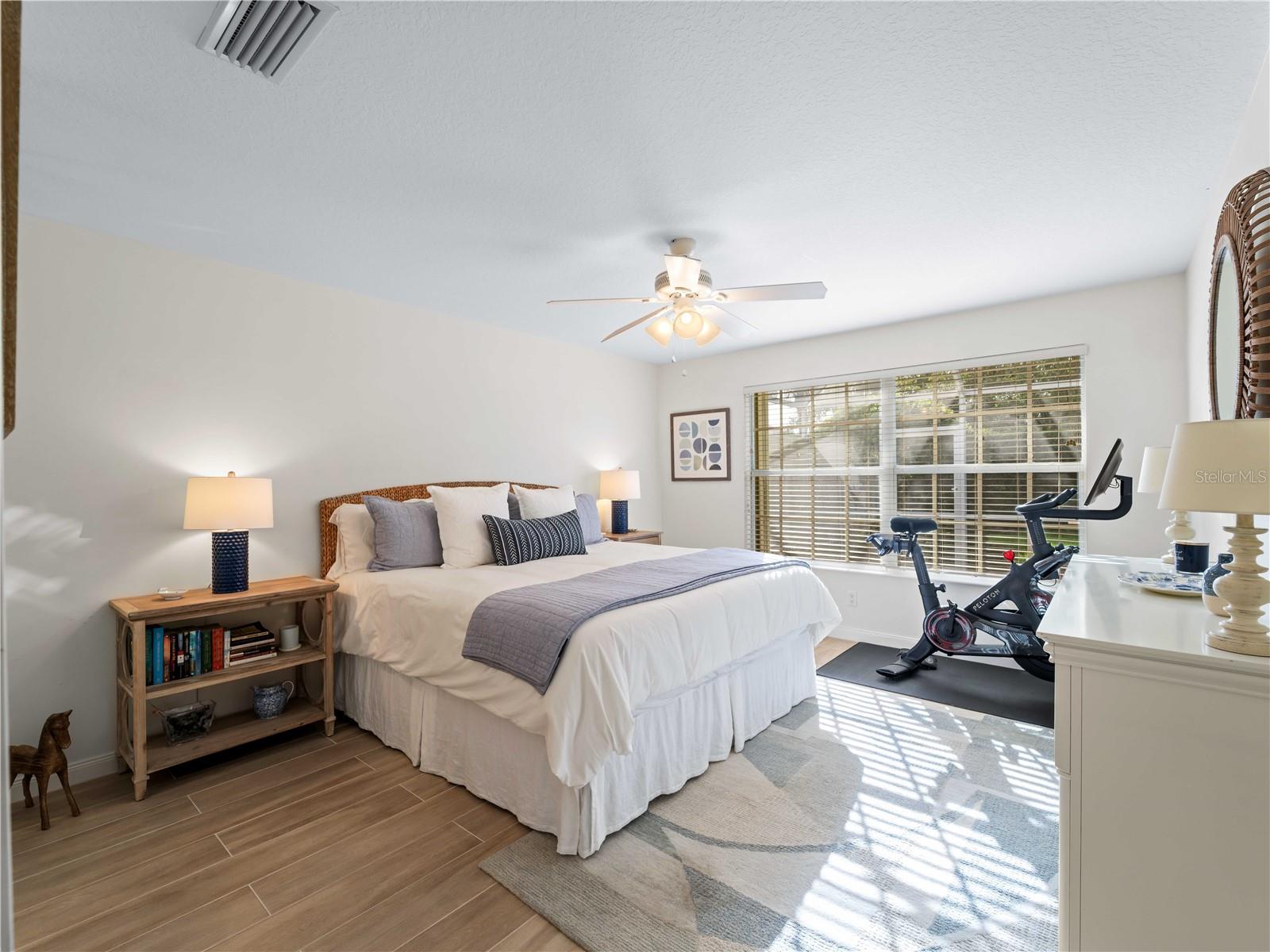 VILLAGEWALK - Residential