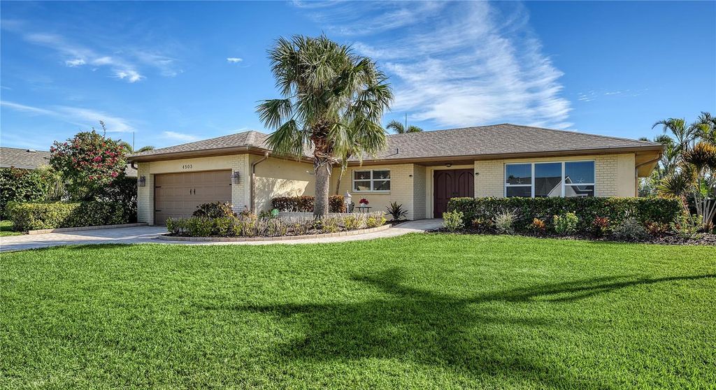 Photo of 4503 Coral Lake Drive, Bradenton, FL 34210 (MLS # A4667356)