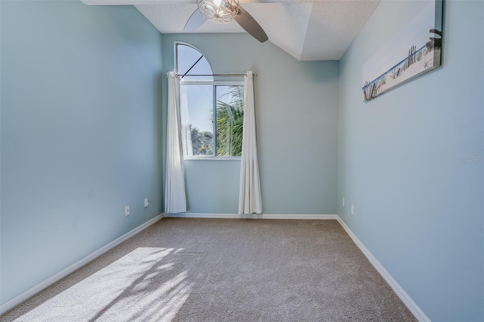 CURLEW LANDINGS SOUTH - Residential Lease