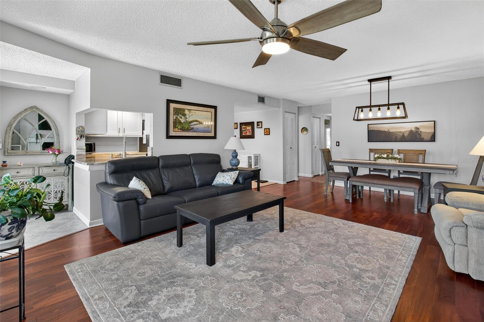 VILLAGE ON LAKE SEMINOLE CONDO THE - Residential