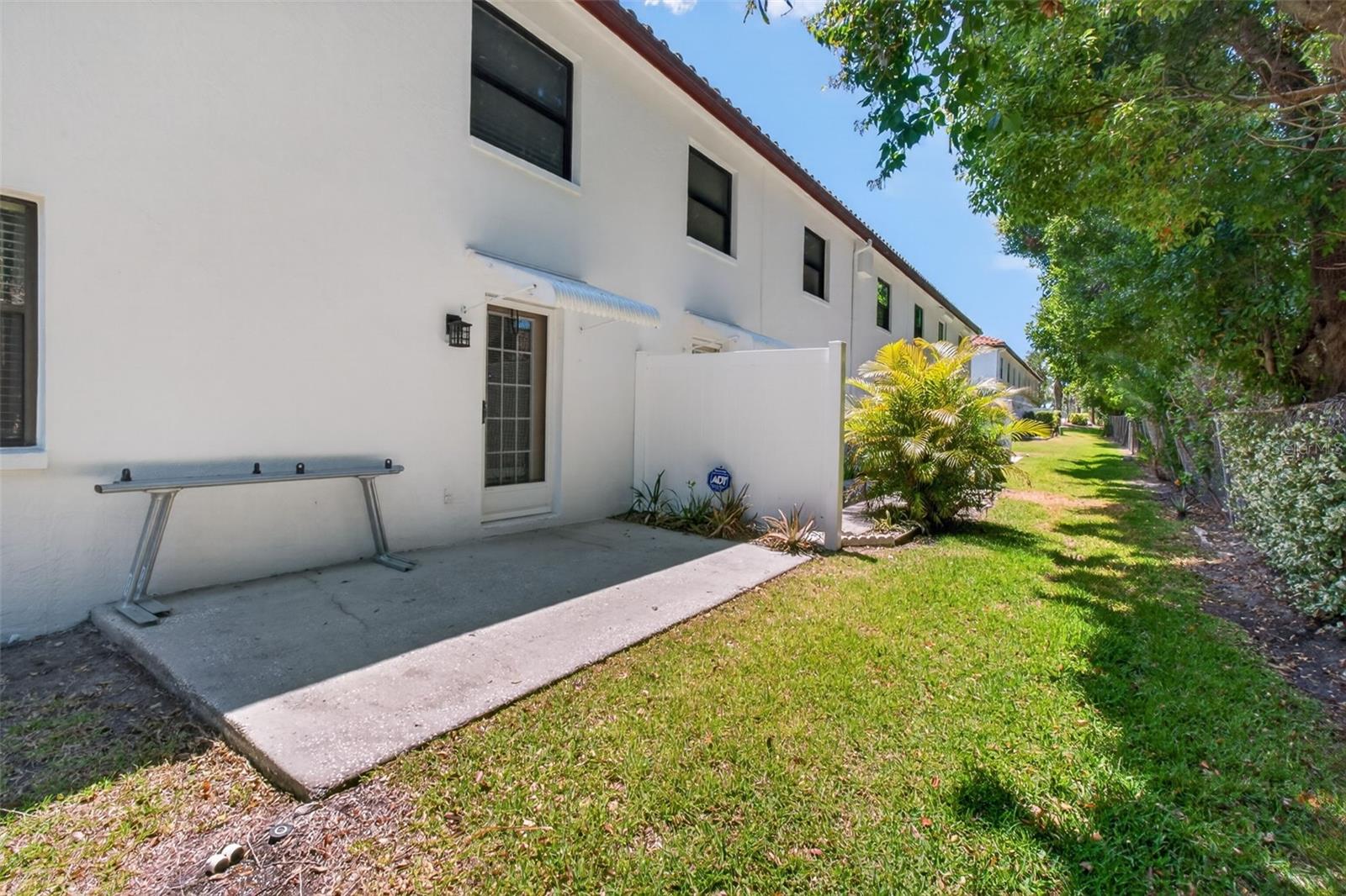 VILLAGE ON LAKE SEMINOLE CONDO THE - Residential