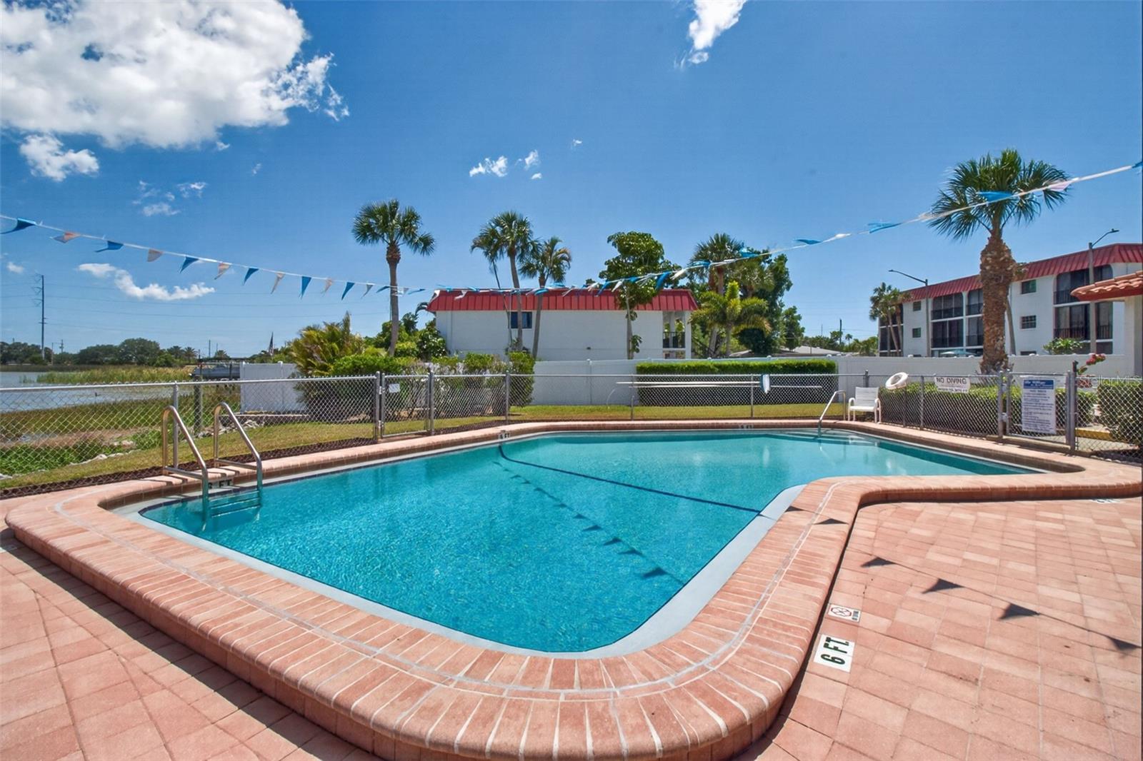 VILLAGE ON LAKE SEMINOLE CONDO THE - Residential